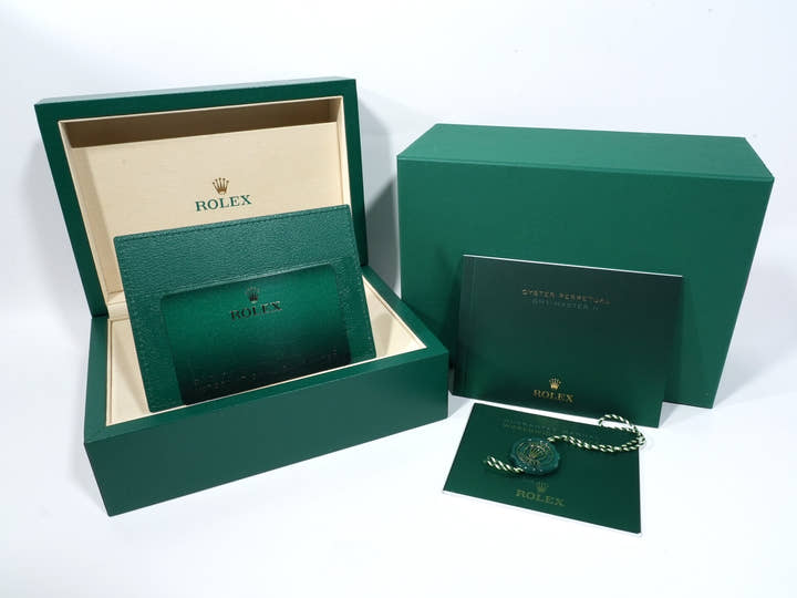 Rolex GMT-Master II Ref. 126710GRNR Stainless Steel Black Dial Oyster Bracelet Unused 7gg67ntg