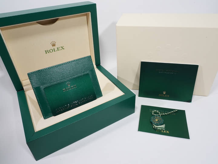 Rolex GMT-Master II Ref. 126715CHNR Everose Gold Black Dial Oyster Bracelet Excellent Condition 5zq2bkom