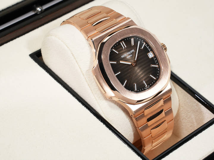 パテックフィリップ ノーチラス Ref.5711/1R-001 ローズゴールド ブラウン・ブラック・グラデーション文字盤 美中古 8tyohqek