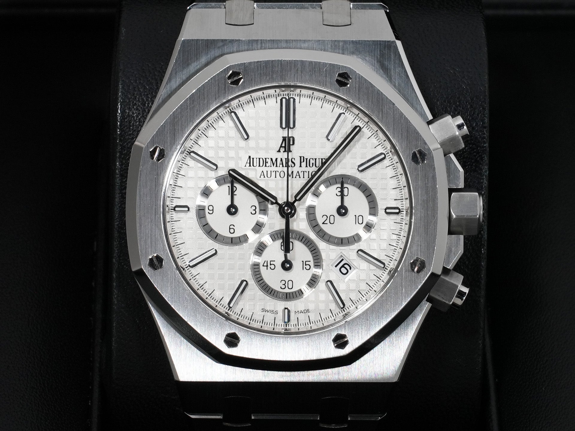 オーデマピゲ ロイヤルオーク クロノグラフ Ref.26320ST.OO.1220ST.02 ステンレススチール シルバー文字盤 中古 3fv9vqmm