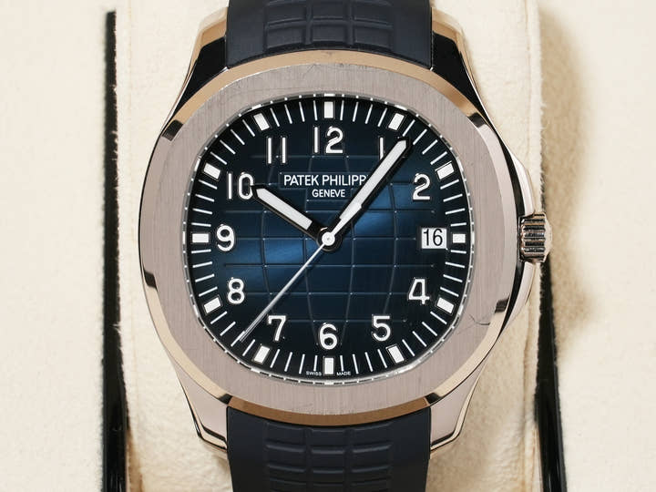 パテックフィリップ アクアノート Ref.5168G-001 ホワイトゴールド ミッドナイトブルー文字盤 中古 raewsqut