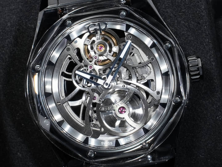 ジラールペルゴ ロレアート アブソルート ライト & シェード Ref.81071-43-2022-1CX サファイア & チタン スケルトン文字盤 美品 285qxvjm