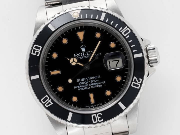Rolex Submariner Date Ref. 16800 Stainless Steel Black Dial Used o8fye3hu