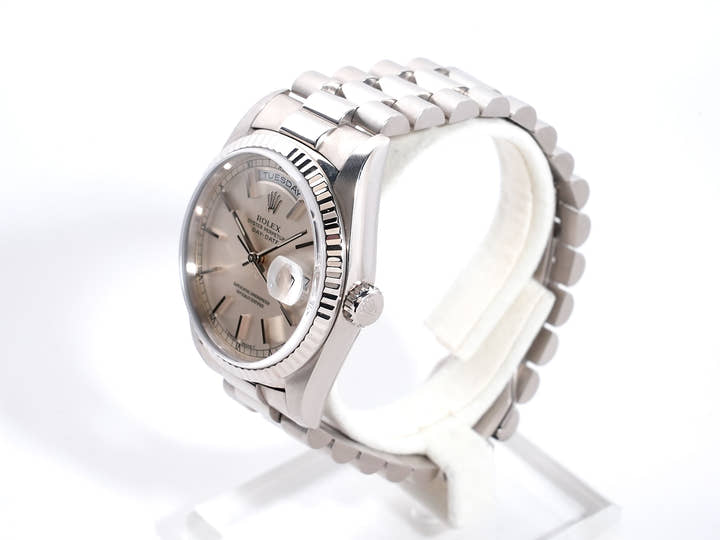 Rolex Day-Date 36 Ref. 18239 White Gold Silver Dial Used mks8p8yy