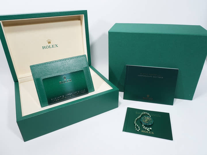 ロレックス デイトナ Ref.126508 イエローゴールド グリーン文字盤 未使用 hot8hc23