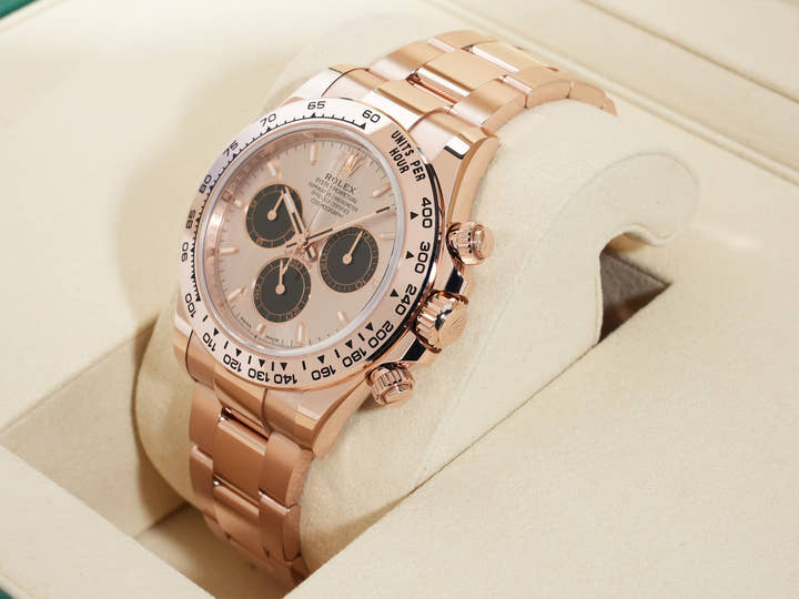 ロレックス デイトナ Ref.126505 エバーローズゴールド サンダストxブライトブラック文字盤 未使用 tyovsp46