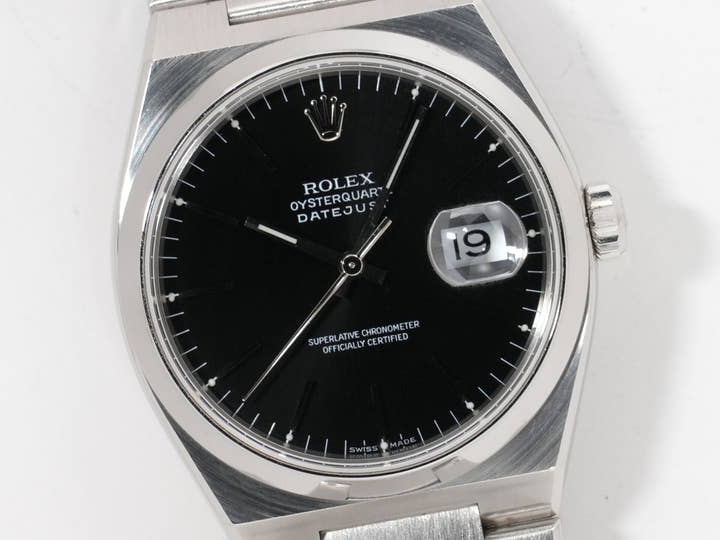 ロレックス デイトジャスト オイスタークォーツ Ref.17000 ステンレススチール ブラック文字盤 オイスターブレスレット 中古 efqa8wce