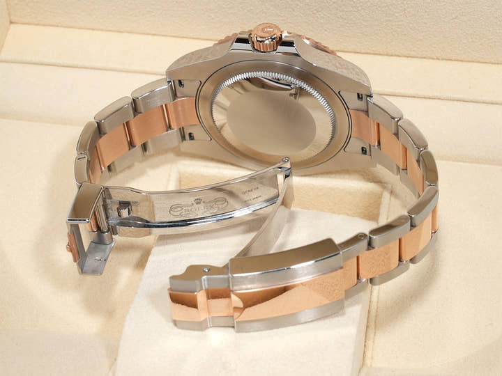 ロレックス GMTマスターII Ref.126711CHNR ステンレススチール/エバーローズゴールド ブラック文字盤 オイスターブレスレット 中古 o89eosfs