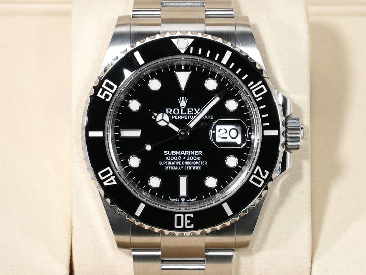 ロレックス サブマリーナー デイト Ref.126610LN ステンレススチール ブラック文字盤 未使用 h66q6tsu