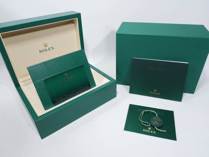 ロレックス GMTマスターII Ref.126710GRNR ステンレススチール ブラック文字盤 ジュビリーブレスレット 未使用 4yoejthg