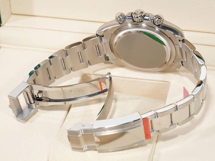 ロレックス デイトナ Ref.126500LN ステンレススチール ブラック文字盤 未使用 26h2tahr