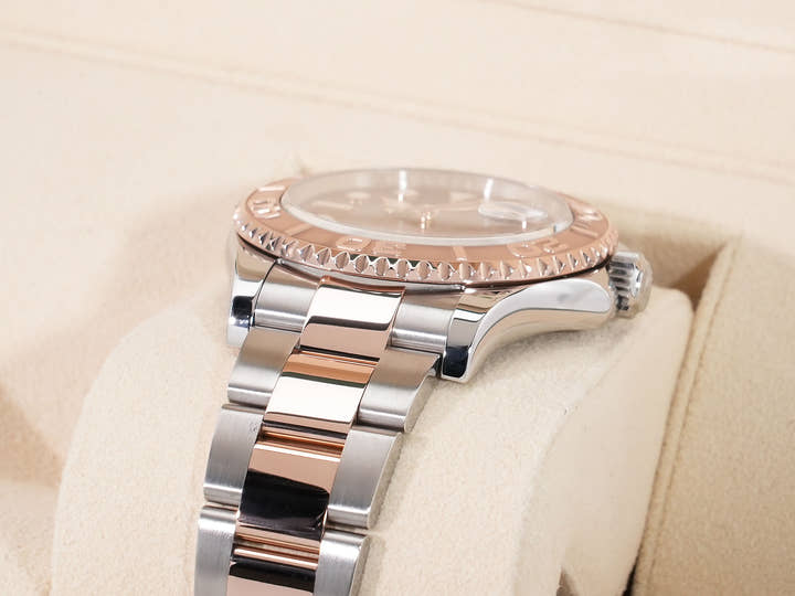 Rolex Yacht-Master 40 Ref. 126621 Stainless Steel/Everose Gold Chocolate Dial Excellent Used Condition 9vbcidp4