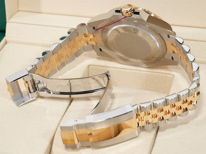 ロレックス GMTマスターII Ref.126713GRNR ステンレススチール/イエローゴールド ブラック文字盤 ジュビリーブレスレット 未使用 ypm24a8d