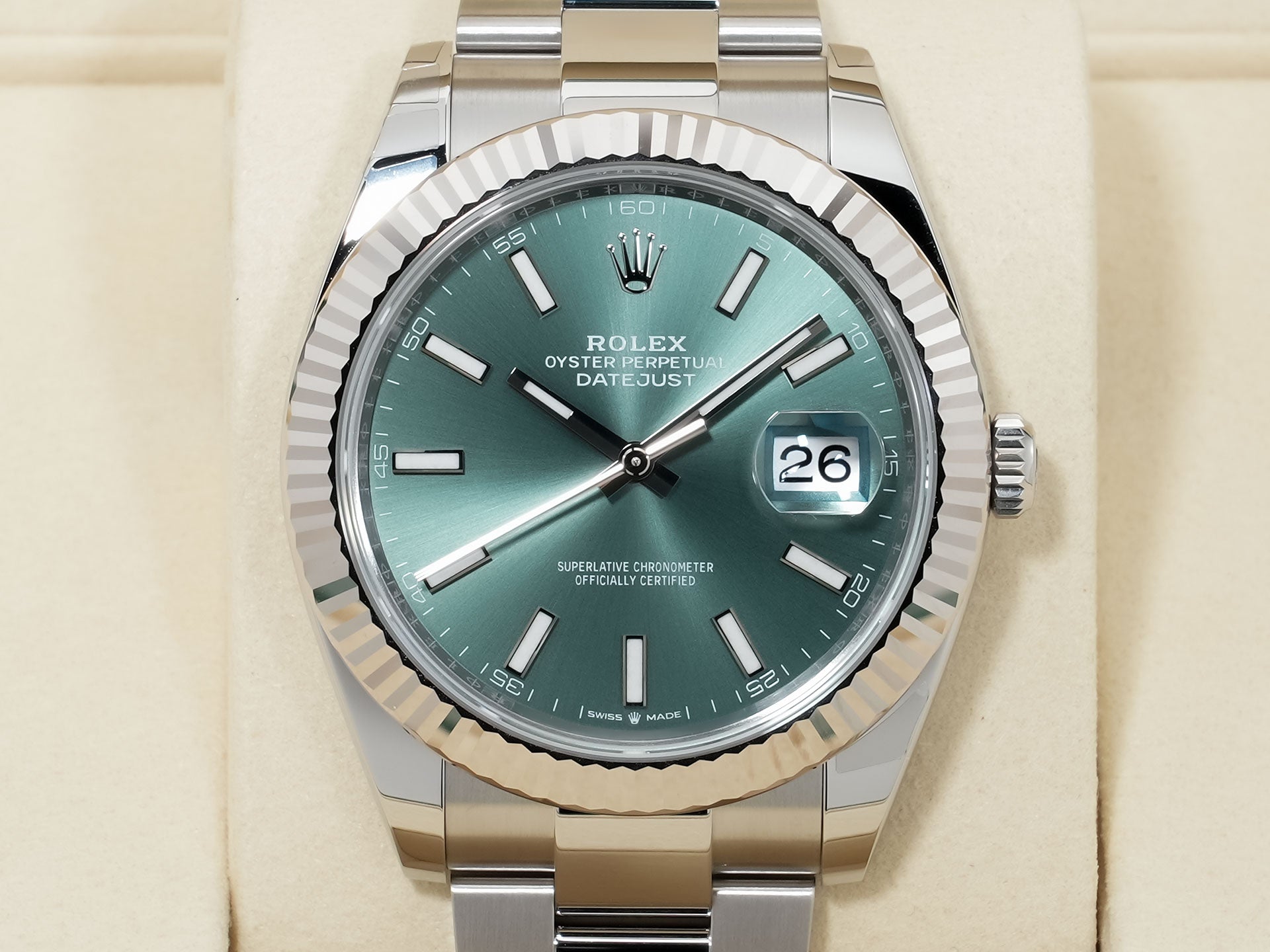 ロレックス デイトジャスト41 Ref.126334 ステンレススチール/ホワイトゴールド ミントグリーン文字盤 オイスターブレスレット 未使用 rp3wmzux