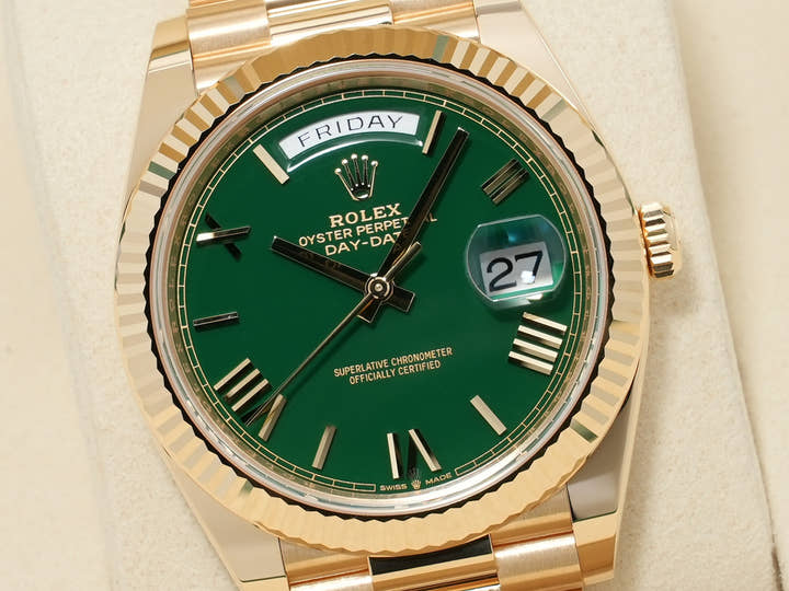 Rolex Day-Date 40 Ref.228238 Yellow Gold Green Dial Unused 3o968nbc