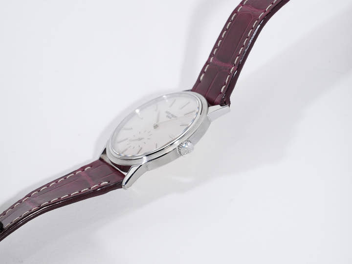 パテックフィリップ カラトラバ Ref.3718 ステンレススチール アイボリー文字盤 中古 njy94c2r