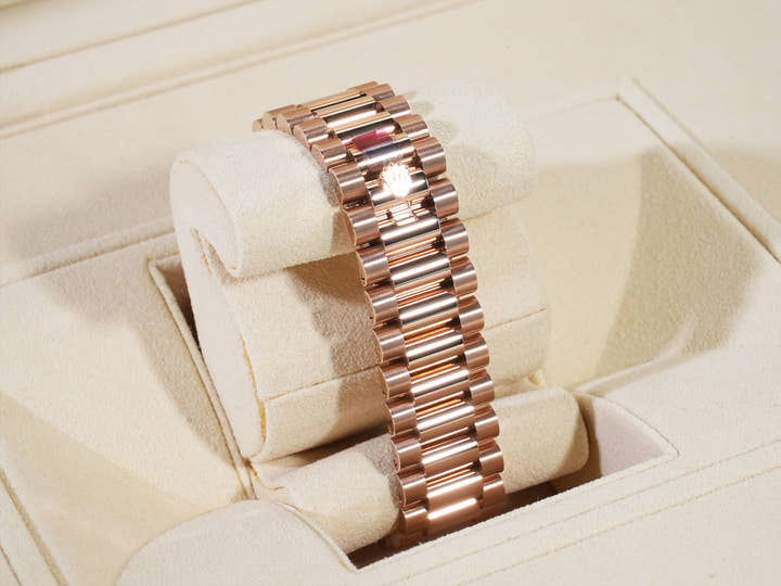 ロレックス デイデイト36 Ref.128345RBR エバーローズゴールド アイゼンキーゼル文字盤 未使用 LP6JCLAC