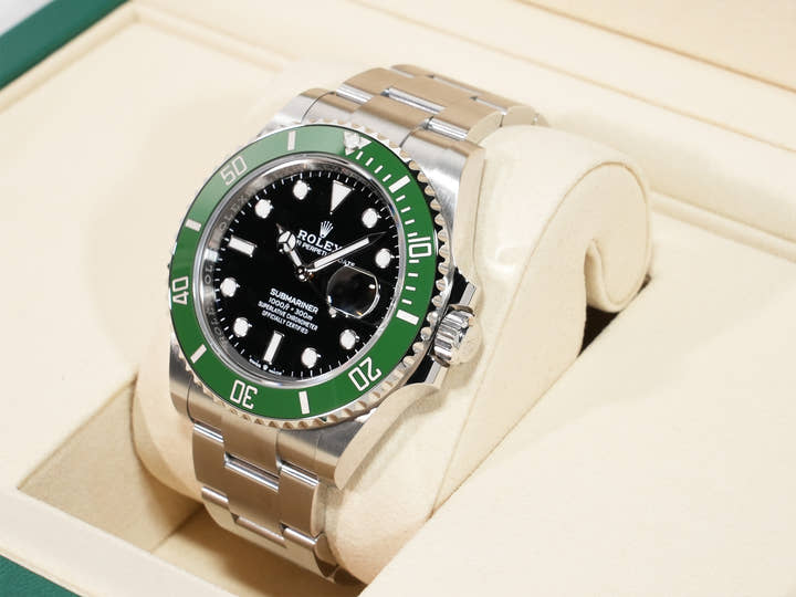 ロレックス サブマリーナー デイト Ref.126610LV ステンレススチール ブラック文字盤 未使用 82xn9qm2