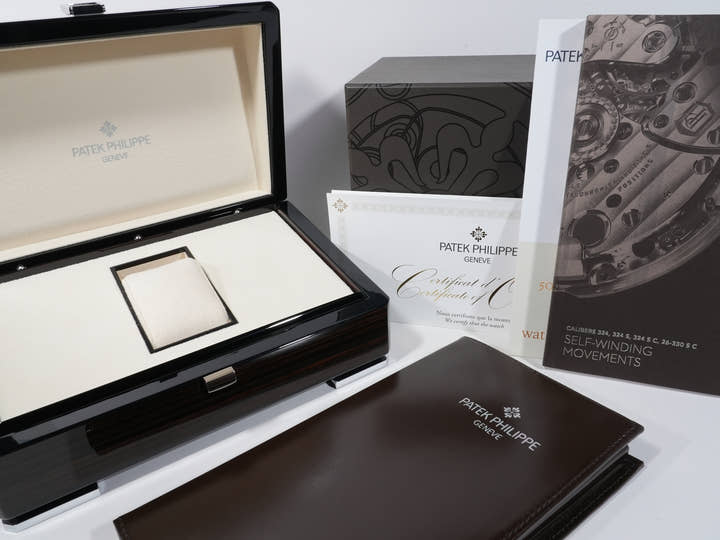 パテックフィリップ カラトラバ Ref.6007G-011 ホワイトゴールド エボニーブラック文字盤 未使用 2swkcdho