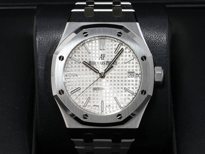 Audemars Piguet Royal Oak Ref.15450ST.OO.1256ST.01 Stainless Steel Silver Dial Pre-owned rx75egmf