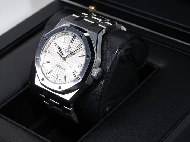 Audemars Piguet Royal Oak Ref.15450ST.OO.1256ST.01 Stainless Steel Silver Dial Pre-owned rx75egmf
