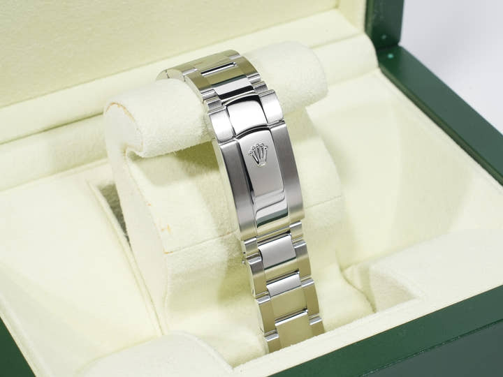 ロレックス ミルガウス Ref.116400GV ステンレススチール ブラック文字盤 中古 w9cn3mnm