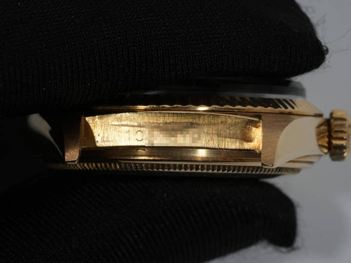 ロレックス デイトジャスト Ref.1601 イエローゴールド ブラック文字盤 中古 9rv23uux