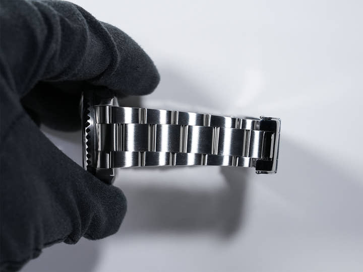Rolex Submariner Date Ref. 16610LV Stainless Steel Black Dial Excellent Condition b3ukx4hn