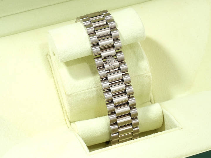 ROLEX Day-Date Ref.118239 2BR White Gold Meteorite Dial Used 9bqddjrd