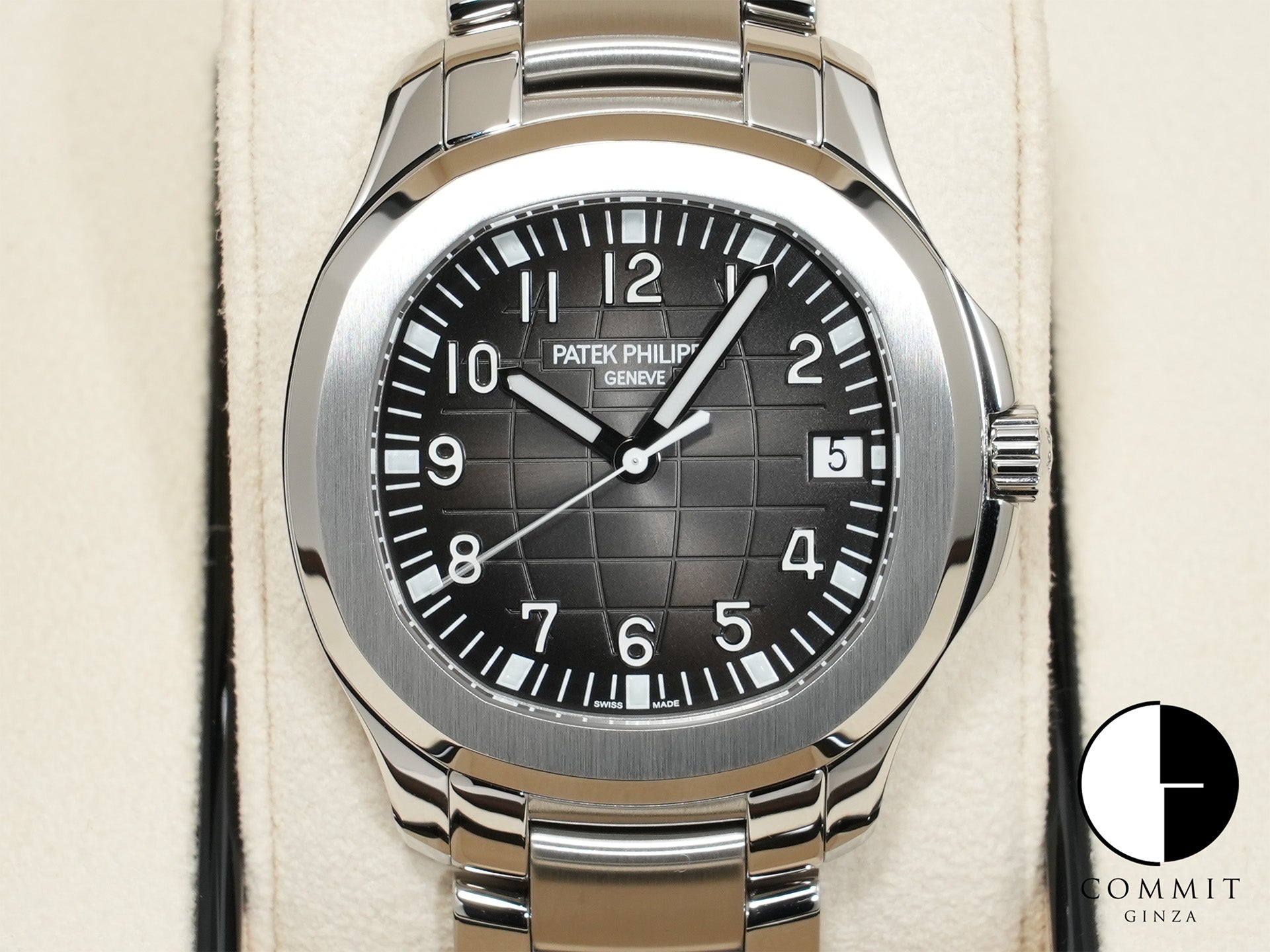 パテックフィリップ アクアノート Ref.5167A-001 ステンレススチール ブラック文字盤 未使用 7up8r5sz