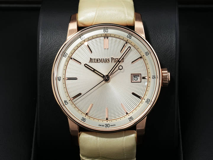 オーデマピゲ CODE 11.59 バイ オーデマ ピゲ Ref.77410OR.OO.A825CR.01 ピンクゴールド ベージュ文字盤 美品 4jjpefjp