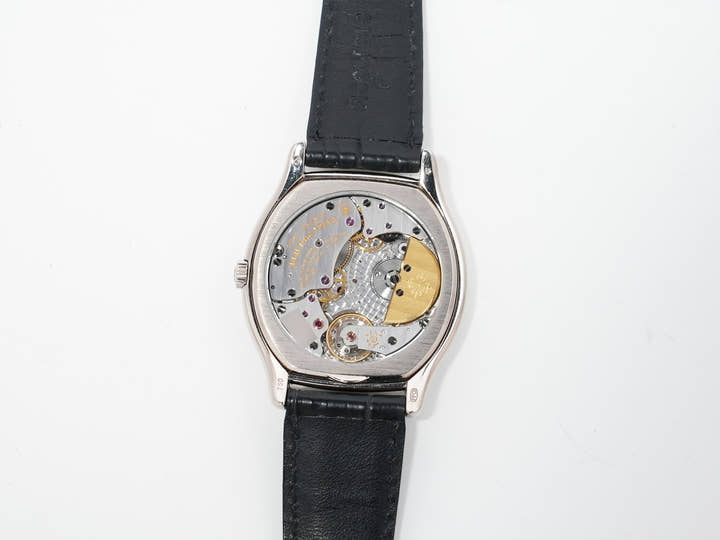 パテックフィリップ パーペチュアルカレンダー Ref.5040G-018 ホワイトゴールド シルバー文字盤 中古 bzcos9n2