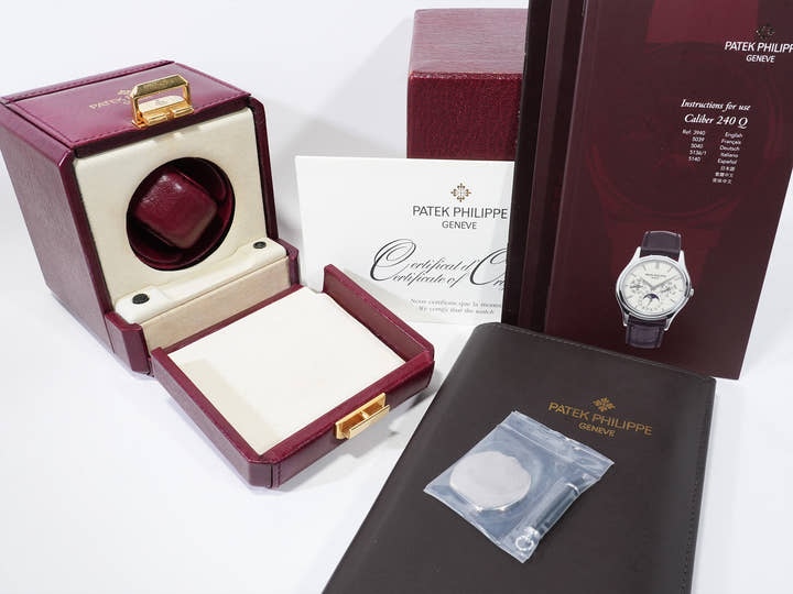 パテックフィリップ パーペチュアルカレンダー Ref.5040G-018 ホワイトゴールド シルバー文字盤 中古 bzcos9n2