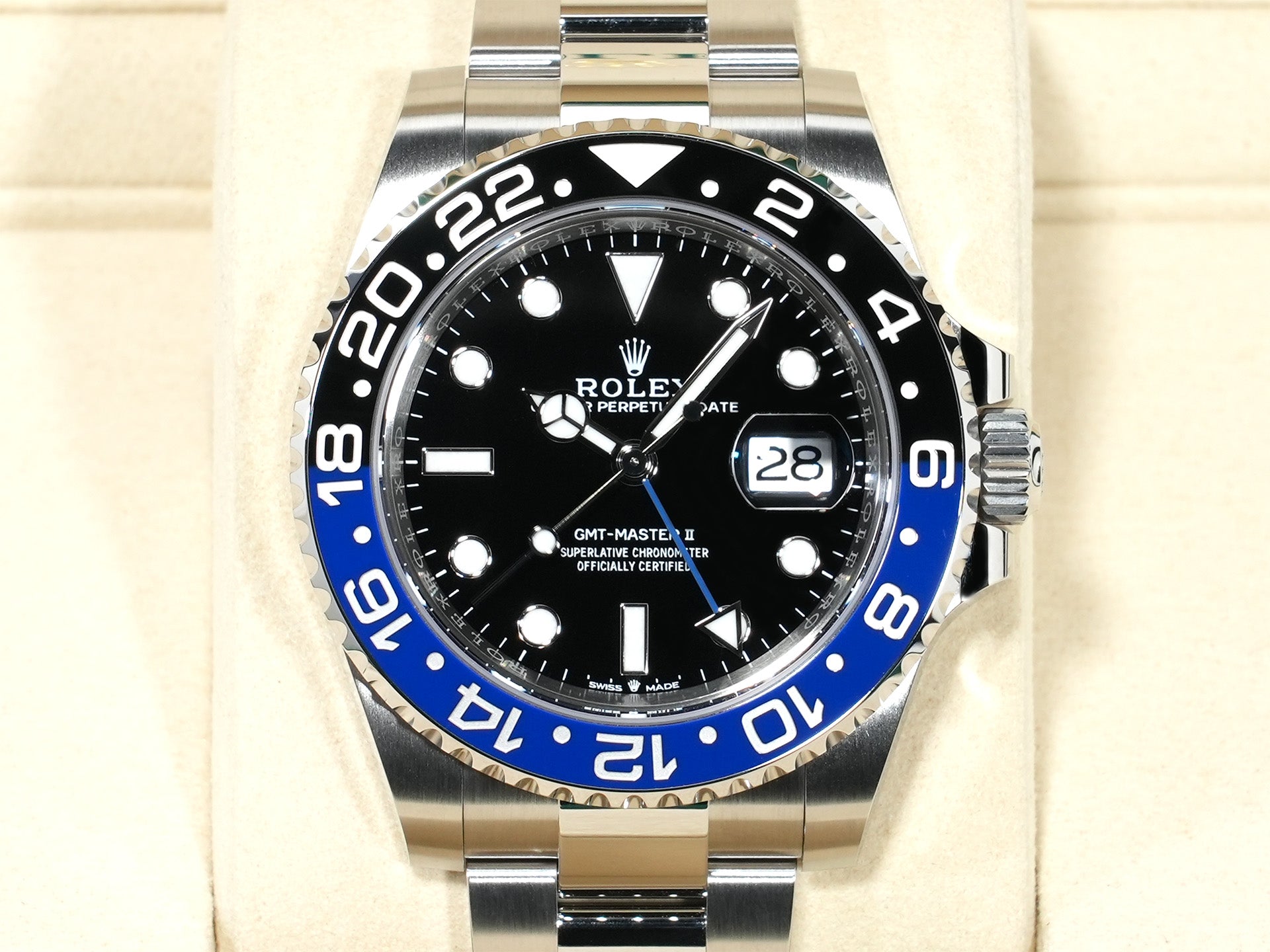 Rolex GMT-Master II Ref.126710BLNR Stainless Steel Black Dial Oyster Bracelet Unused 3r3qdnh8