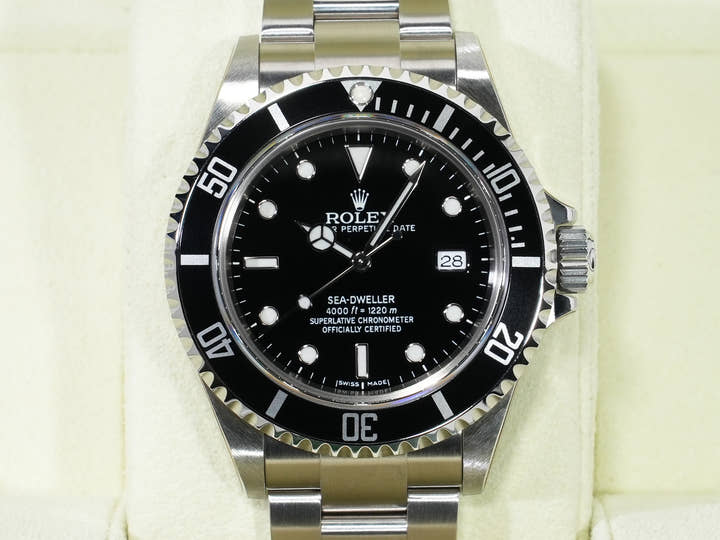ROLEX Sea-Dweller Ref.16600 Stainless Steel Black Dial Dead Stock krujv497