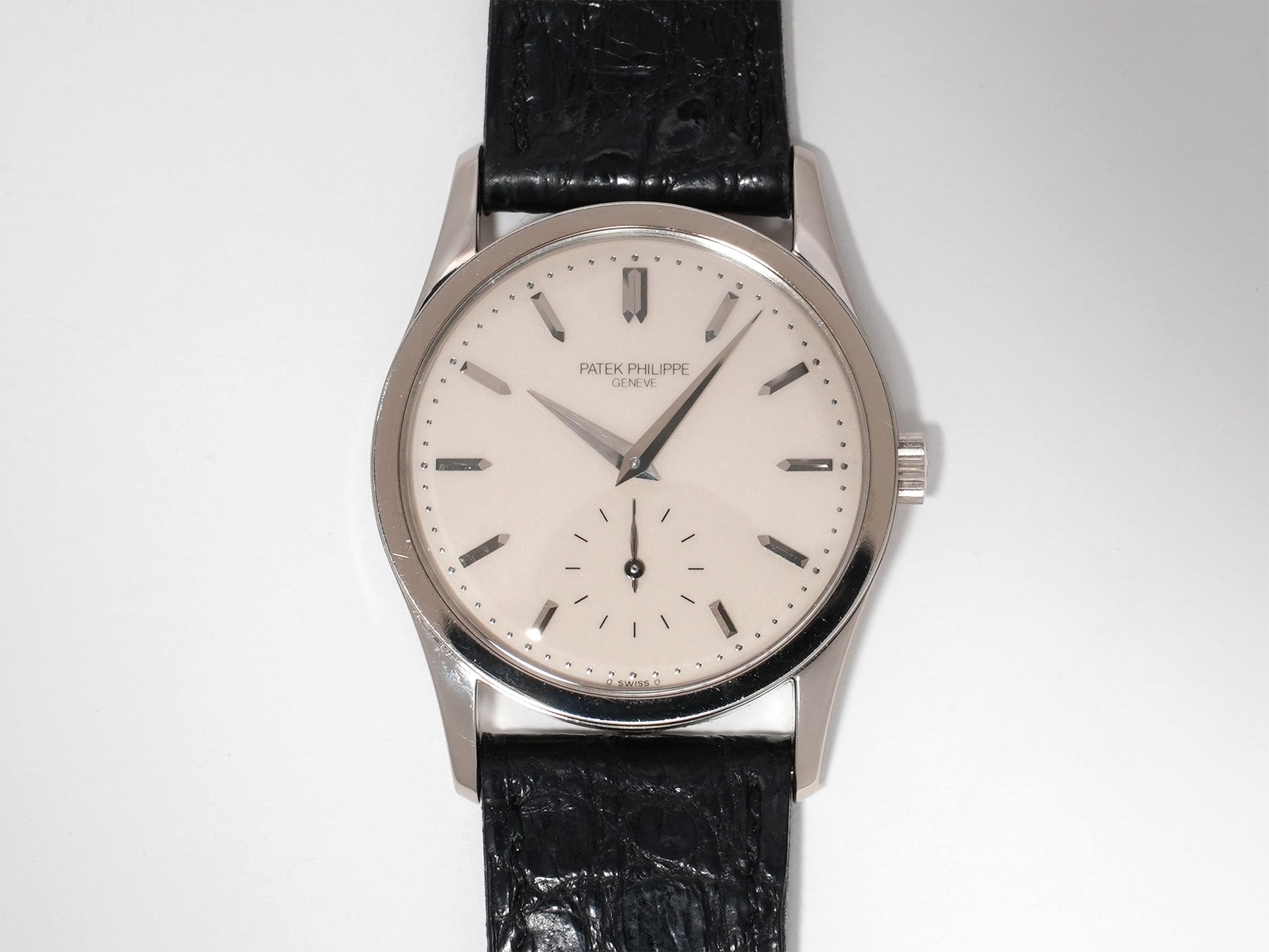 パテックフィリップ カラトラバ Ref.3796G-001 ホワイトゴールド アイボリー文字盤 中古 g8nahddp