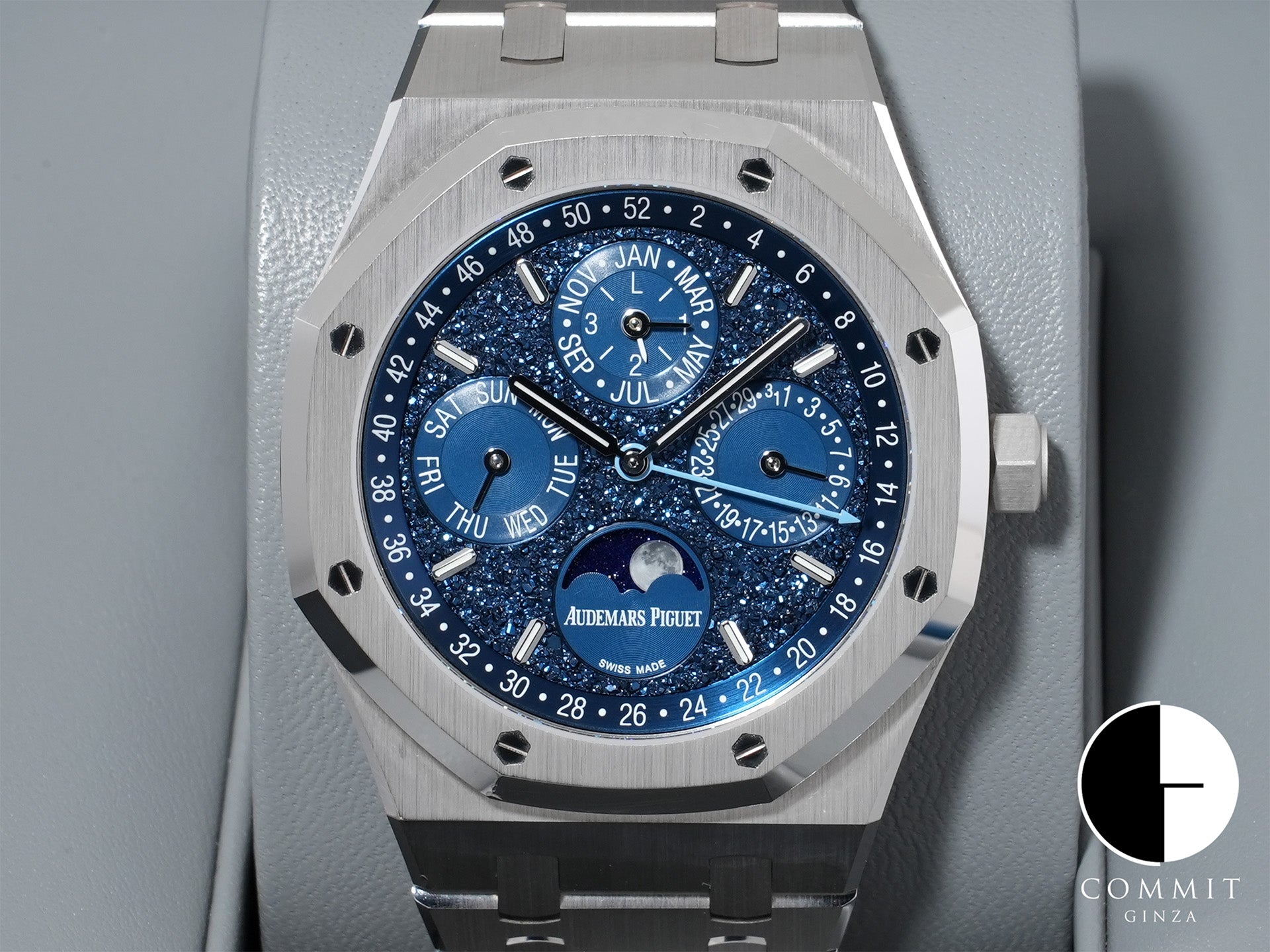 オーデマピゲ ロイヤルオーク パーペチュアルカレンダー “ジョン メイヤー” Ref.26574BC.OO.1220BC.02 ホワイトゴールド ブルー文字盤 美中古 zu7767bm