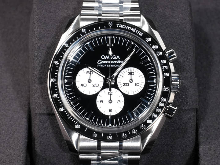 オメガ スピードマスター ムーンウォッチ プロフェッショナル Ref.310.30.42.50.01.004 ステンレススチール ブラックxホワイト文字盤 未使用 dsmpn584
