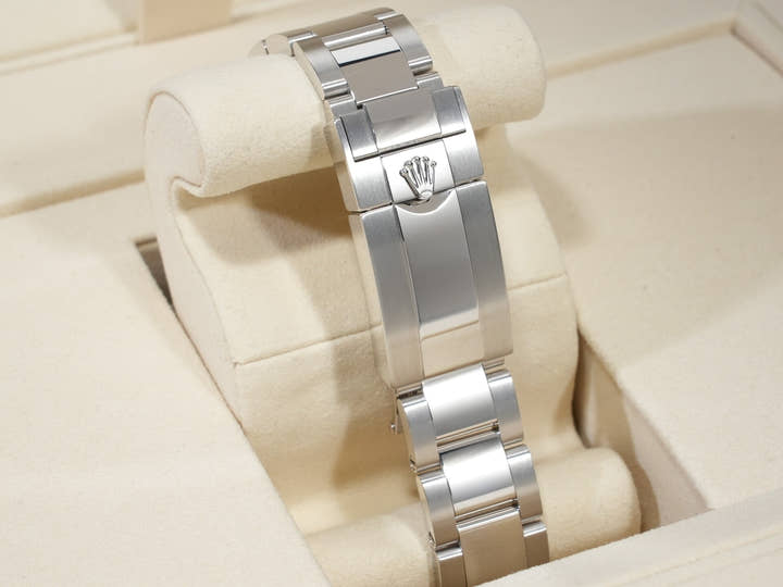 ロレックス デイトナ Ref.126506A プラチナ アイスブルーx11Pダイヤ文字盤 未使用 urmbhnsv