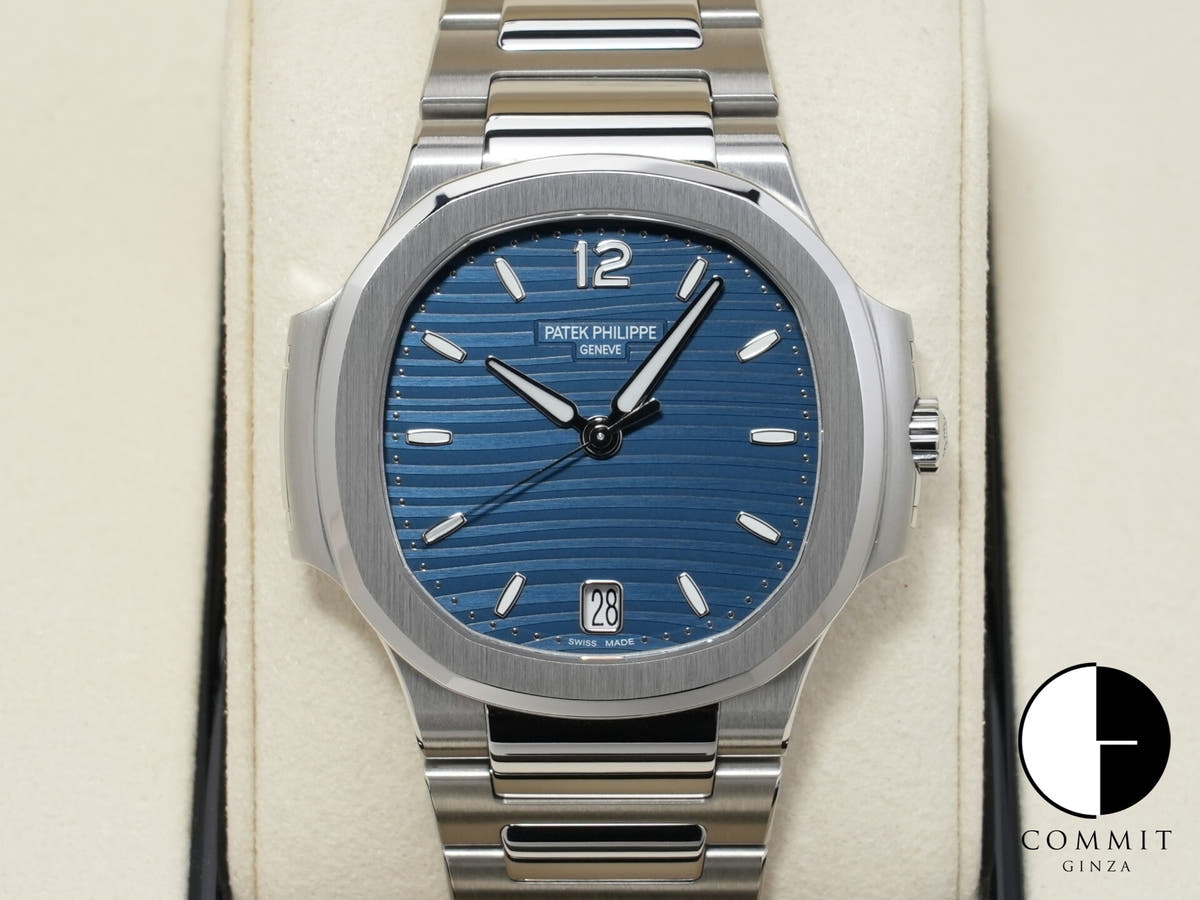 Patek Philippe Nautilus Ref. 7118/1A-001 Stainless Steel Blue Dial Unused 32v8c59t