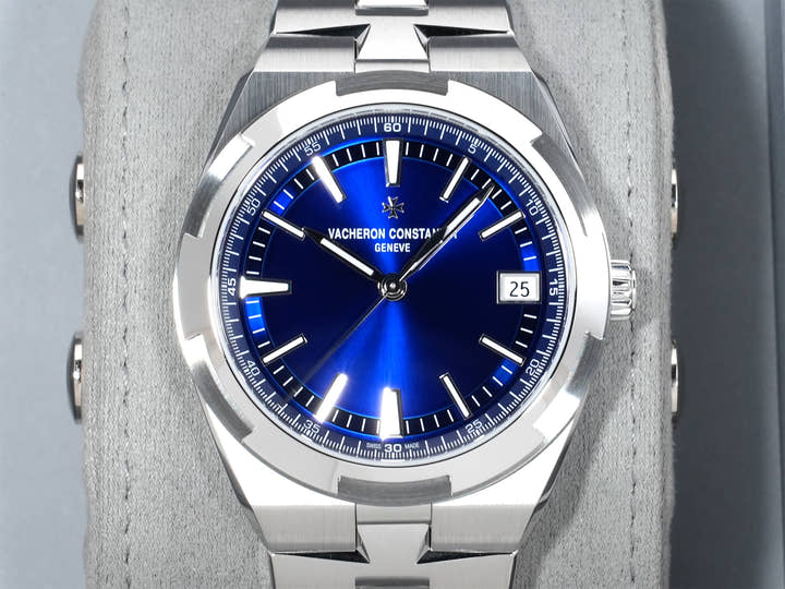 ヴァシュロンコンスタンタン オーヴァーシーズ オートマティック Ref.4520V/210A-B128 ステンレススチール ブルー文字盤 未使用 45fwkmfa