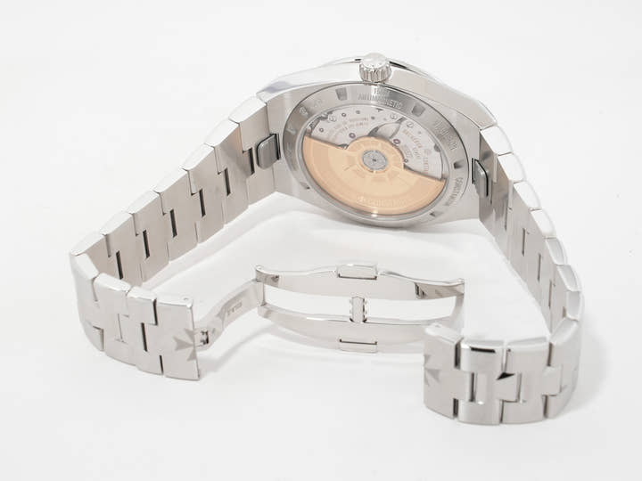 ヴァシュロンコンスタンタン オーヴァーシーズ オートマティック Ref.4520V/210A-B128 ステンレススチール ブルー文字盤 未使用 45fwkmfa