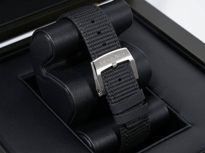 オーデマピゲ CODE 11.59 バイ オーデマ ピゲ スター ホイール Ref.15212NB.OO.A002KB.01 ホワイトゴールド/ブラックセラミック ブルーアヴェンチュリン文字盤 未使用 ju6c4vpx