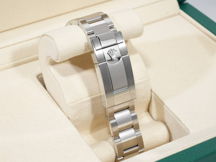 ロレックス デイトナ Ref.126500LN ステンレススチール ホワイト文字盤 未使用 5ch7dkhm