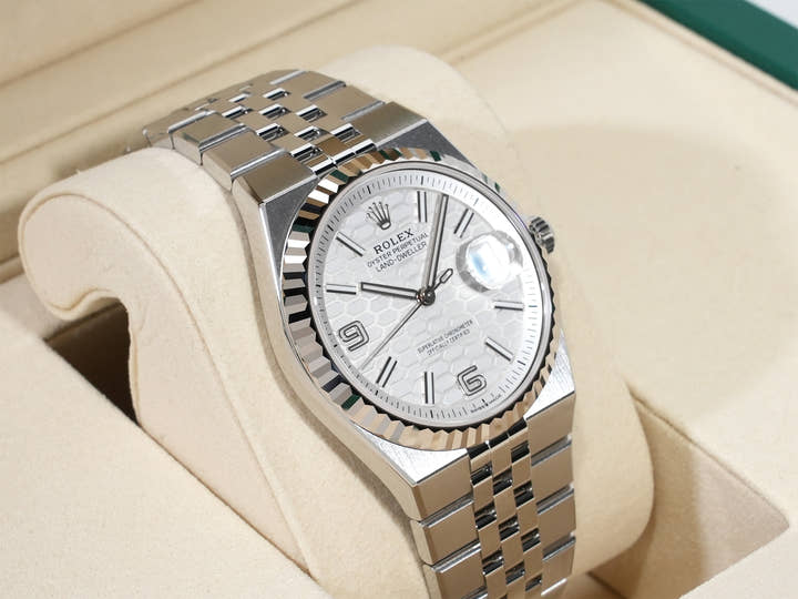 ロレックス ランドドゥエラー Ref.127234 ステンレススチール/ホワイトゴールド ホワイト文字盤 ジュビリーブレスレット 未使用 q2vpco67