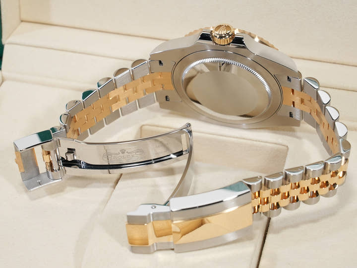 ロレックス GMTマスターII Ref.126713GRNR ステンレススチール/イエローゴールド ブラック文字盤 ジュビリーブレスレット 極美品 e3m64ce2