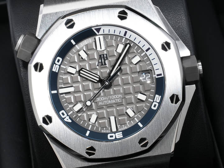 オーデマピゲ ロイヤルオーク オフショア ダイバー Ref.15720ST.OO.A009CA.01 ステンレススチール グレー文字盤 美品 g882pkfp