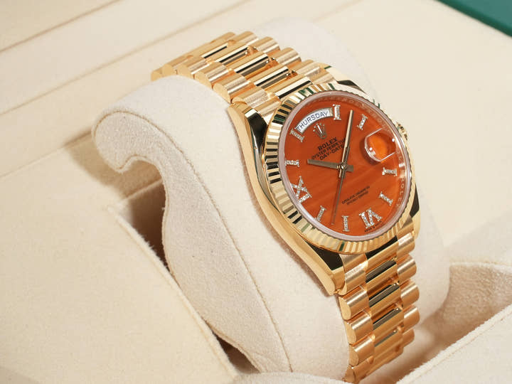 ロレックス デイデイト36 Ref.128238 イエローゴールド カーネリアン文字盤 中古 junm9xpu