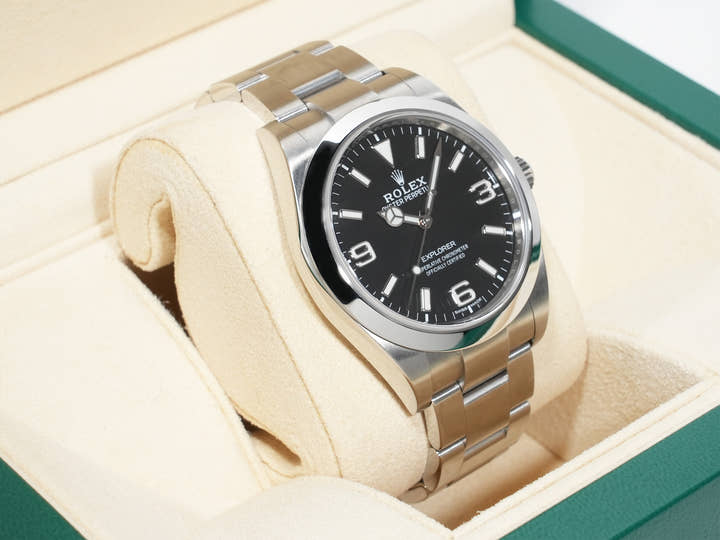 ロレックス エクスプローラーI Ref.214270 ステンレススチール ブラック文字盤 オイスターブレスレット 中古 atoncgcw