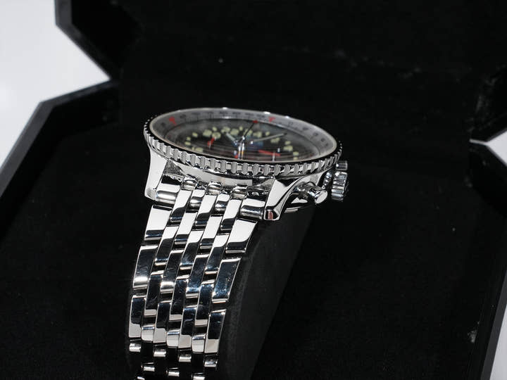 ブライトリング ナビタイマー コスモノート フライバック ポルコロッソ Ref.A22322 ステンレススチール ブラック文字盤 中古 pihcetcz